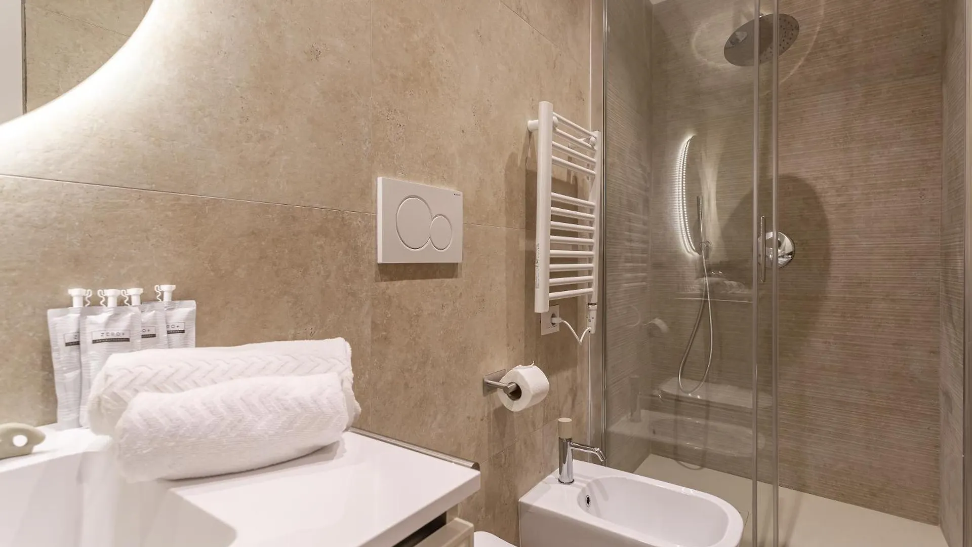 Iflat Modern & Comfortable Apt In Trastevere Rome Italy