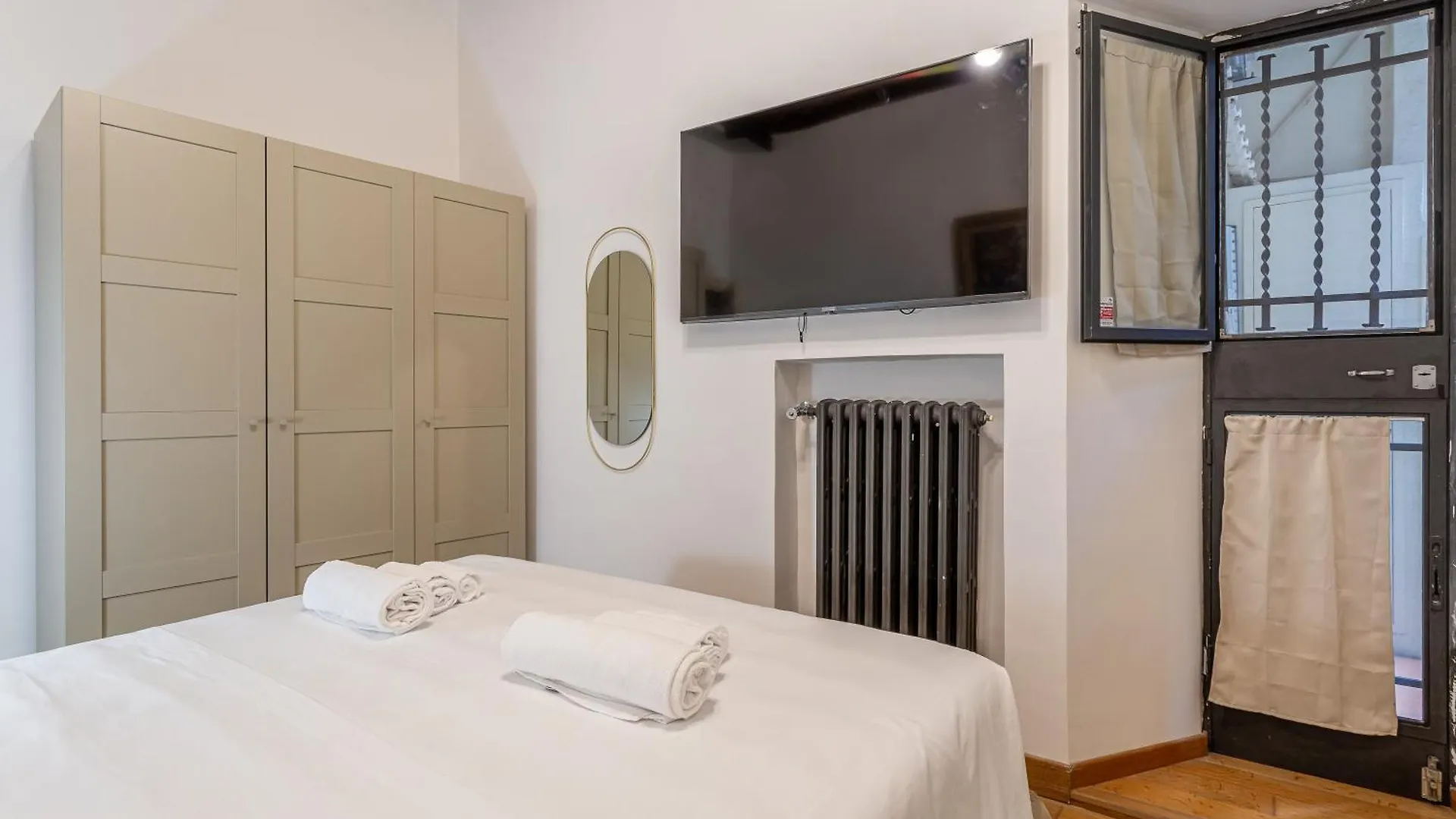 Iflat Modern & Comfortable Apt In Trastevere Rome Apartment