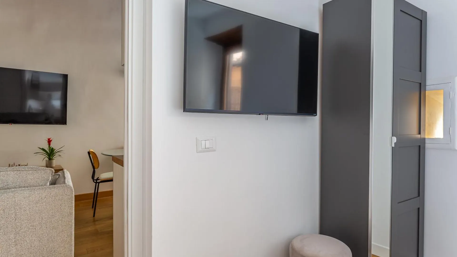 Iflat Modern & Comfortable Apt In Trastevere Rome Apartment