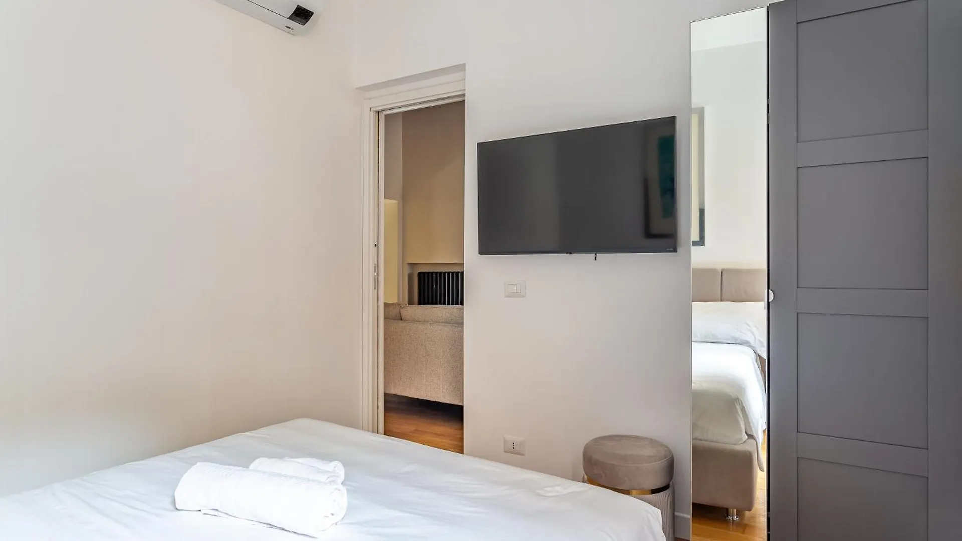 Apartment Iflat Modern & Comfortable Apt In Trastevere Rome