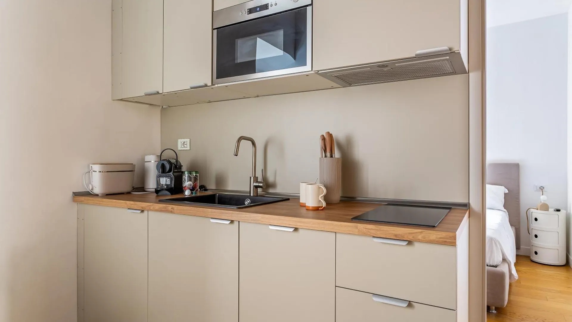 Iflat Modern & Comfortable Apt In Trastevere Rome 0*,  Italy